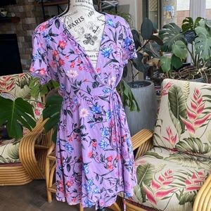 Lulus wrap around lilac dress size SMALL